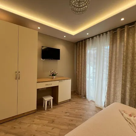 Lägenhet Alba Golem (Tirana)